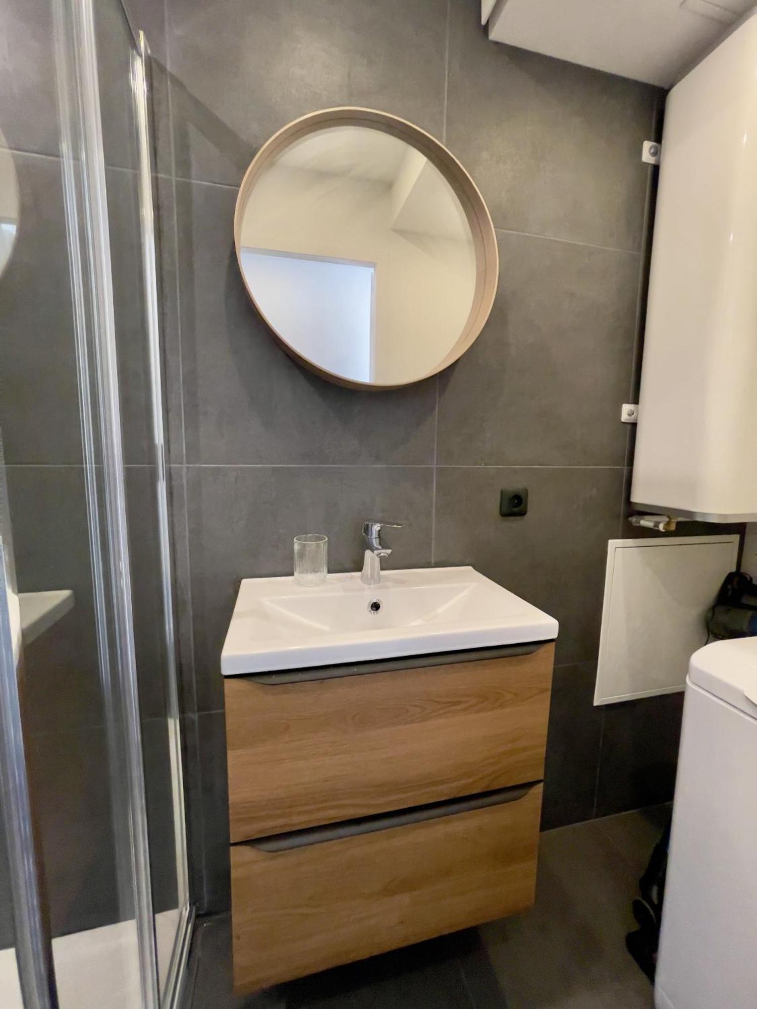 Laura Cosy T2 *Clim* Proche Gare Apartment Grenoble Bilik gambar